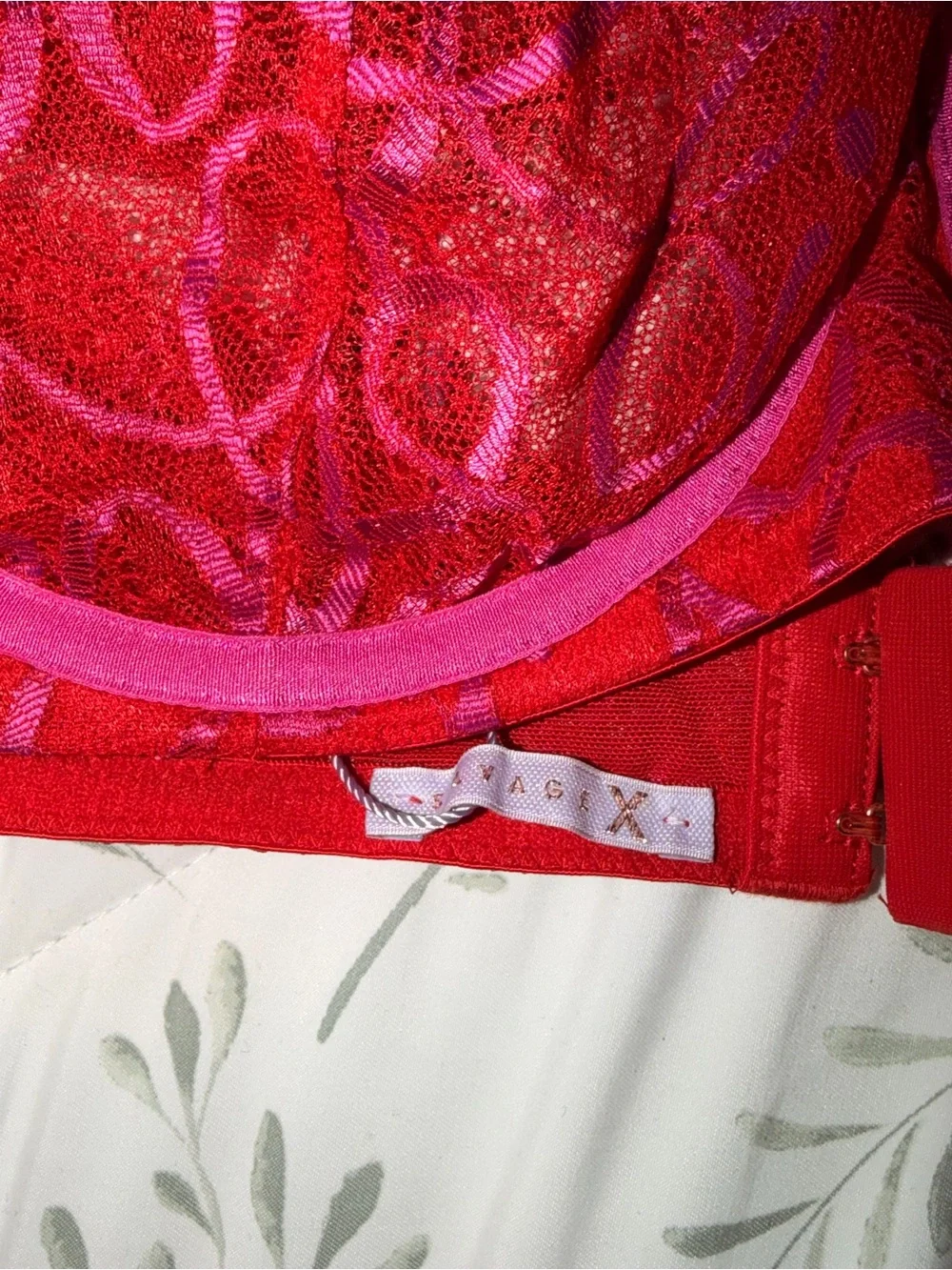 Savage X Fenty Red & Hot Pink Lace Underwire Bra